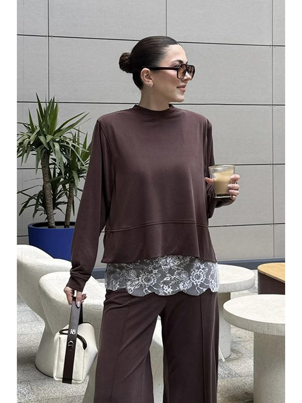 Modal Cupra Yırtmaçlı Kısa Sweatshirt Kahverengi-4