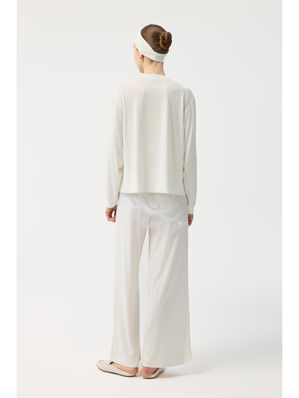 Modal Cupra Yırtmaçlı Kısa Sweatshirt Ekru-4