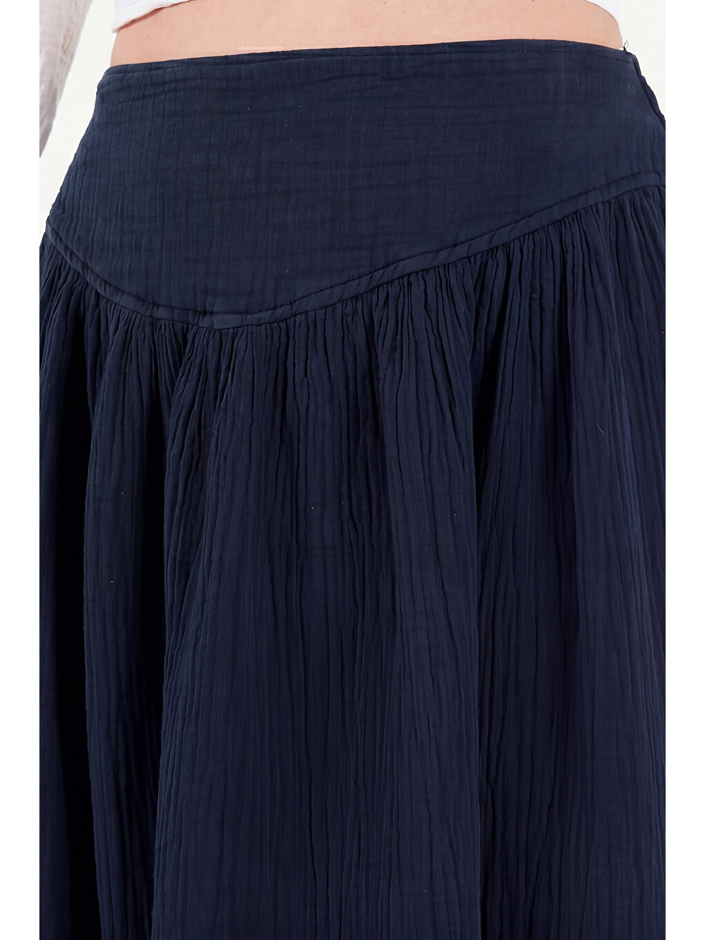 Lacivert Pamuklu Standart Fit Yüksek Bel Midi Etek 668YE4471-4