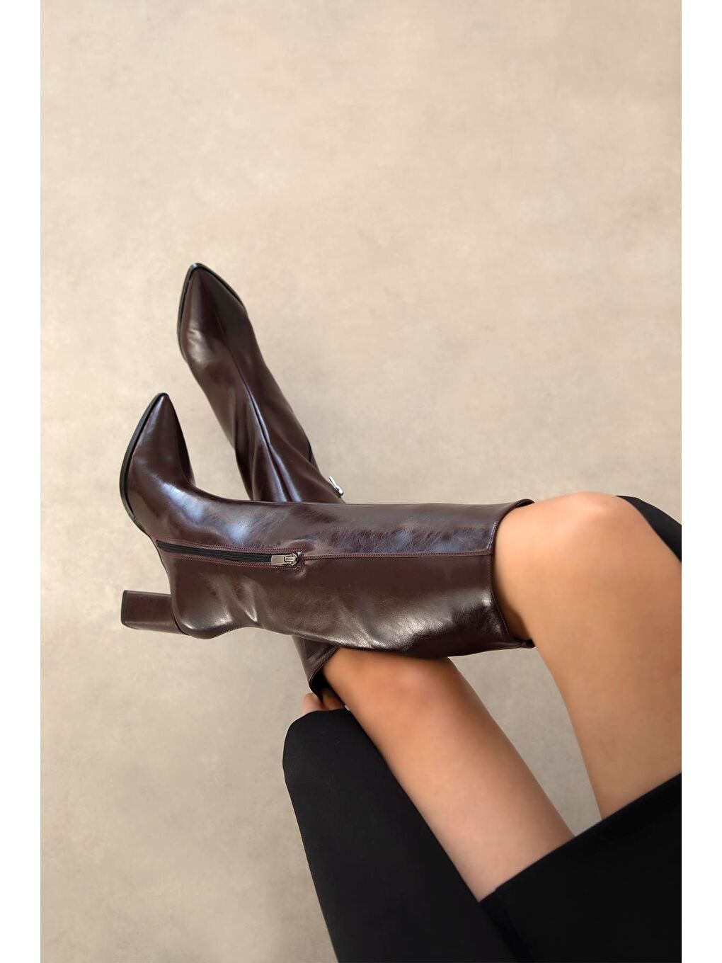 Nicola Kadın Sivri Burun Kırışık Deri Çizme Bordo-1