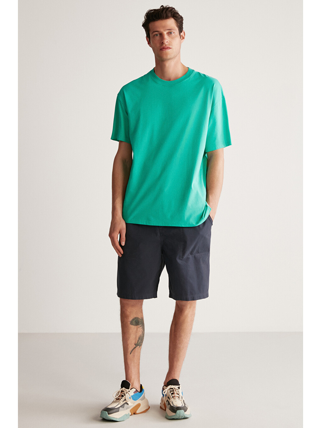 Erkek Oversize Fit %100 Organik Pamuk Kalın Dokulu Bisiklet Yakalı Yeşil Tişört-6
