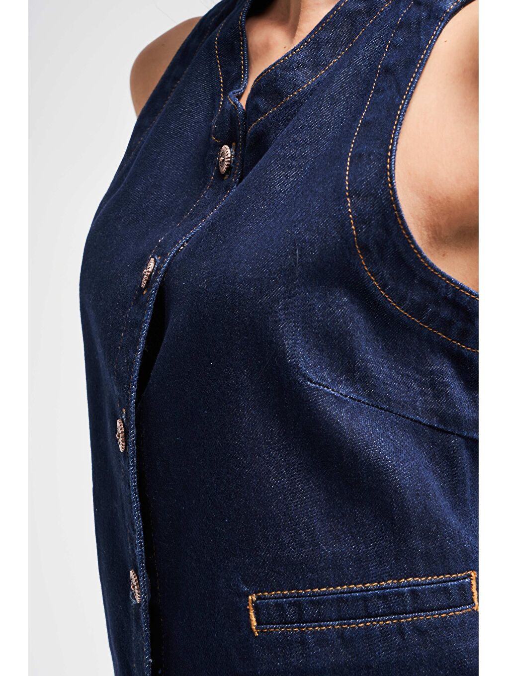 It's Basic Indigo Kadın İndigo Renk 7s5 50 Kemer Boy Önü Düğmeli  100 Pamuk Sıfır Kol Denim Yelek - 4