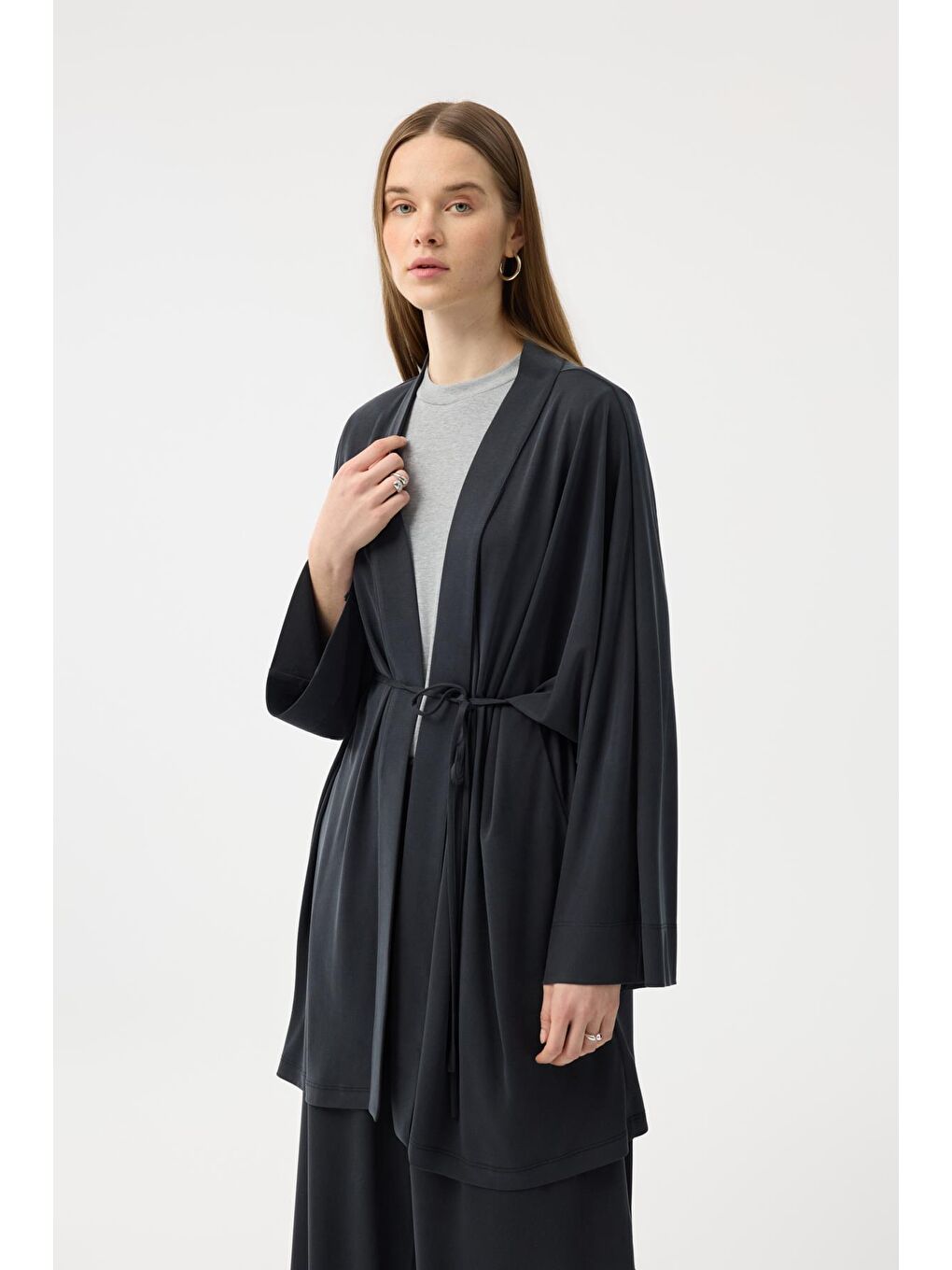 Modal Cupra Geniş Pileli Pantolon Midi Abaya Takım Siyah-3