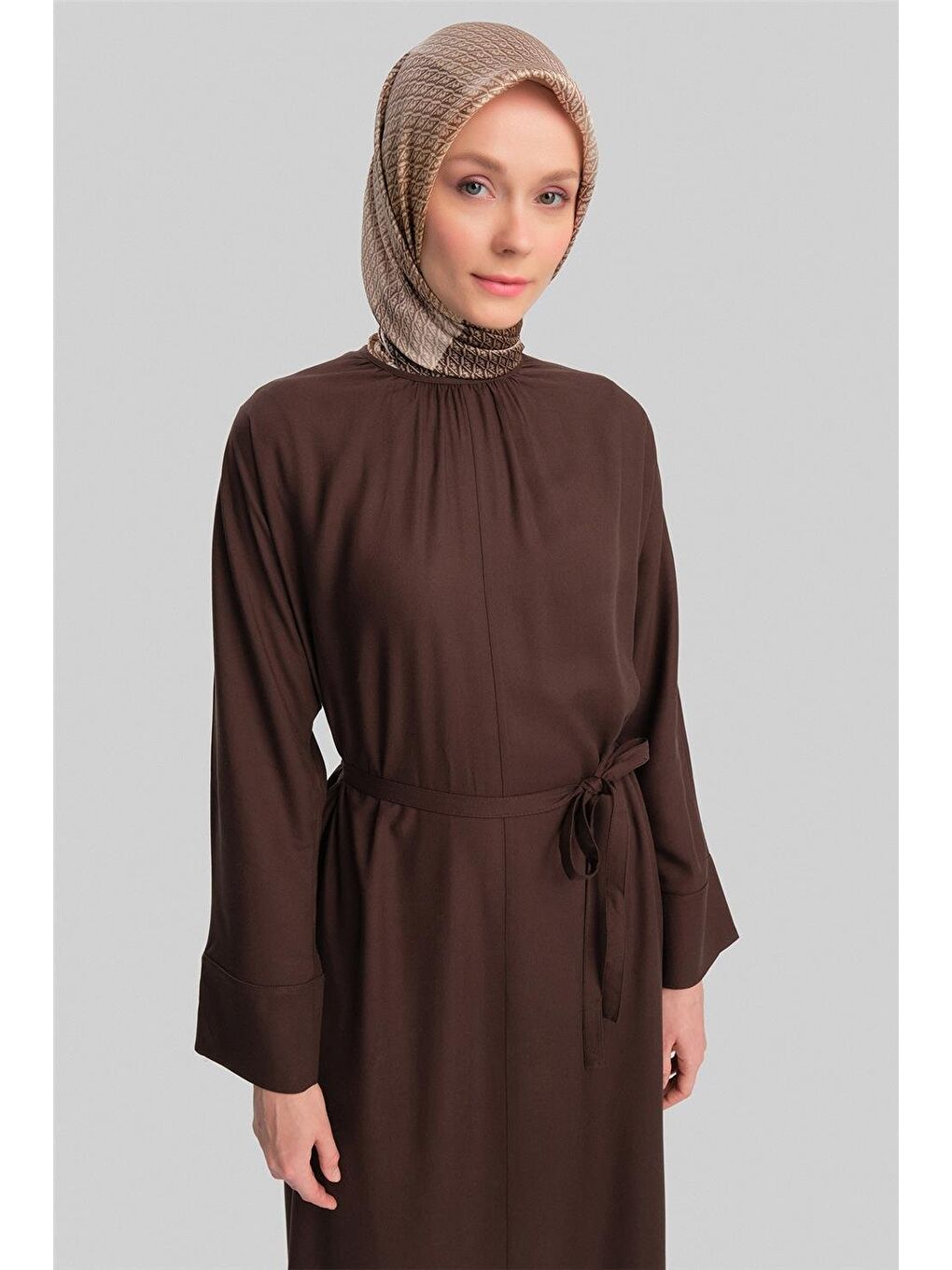 Kahverengi Kolu Bütün Viskon Lyocell Elbise 24Y9821 Acı Kahve-2