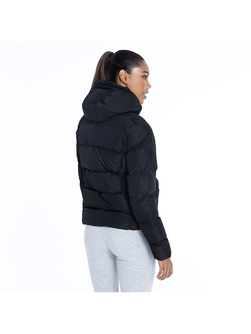 3227 Kadın Siyah Kapüşonlu Mont-2