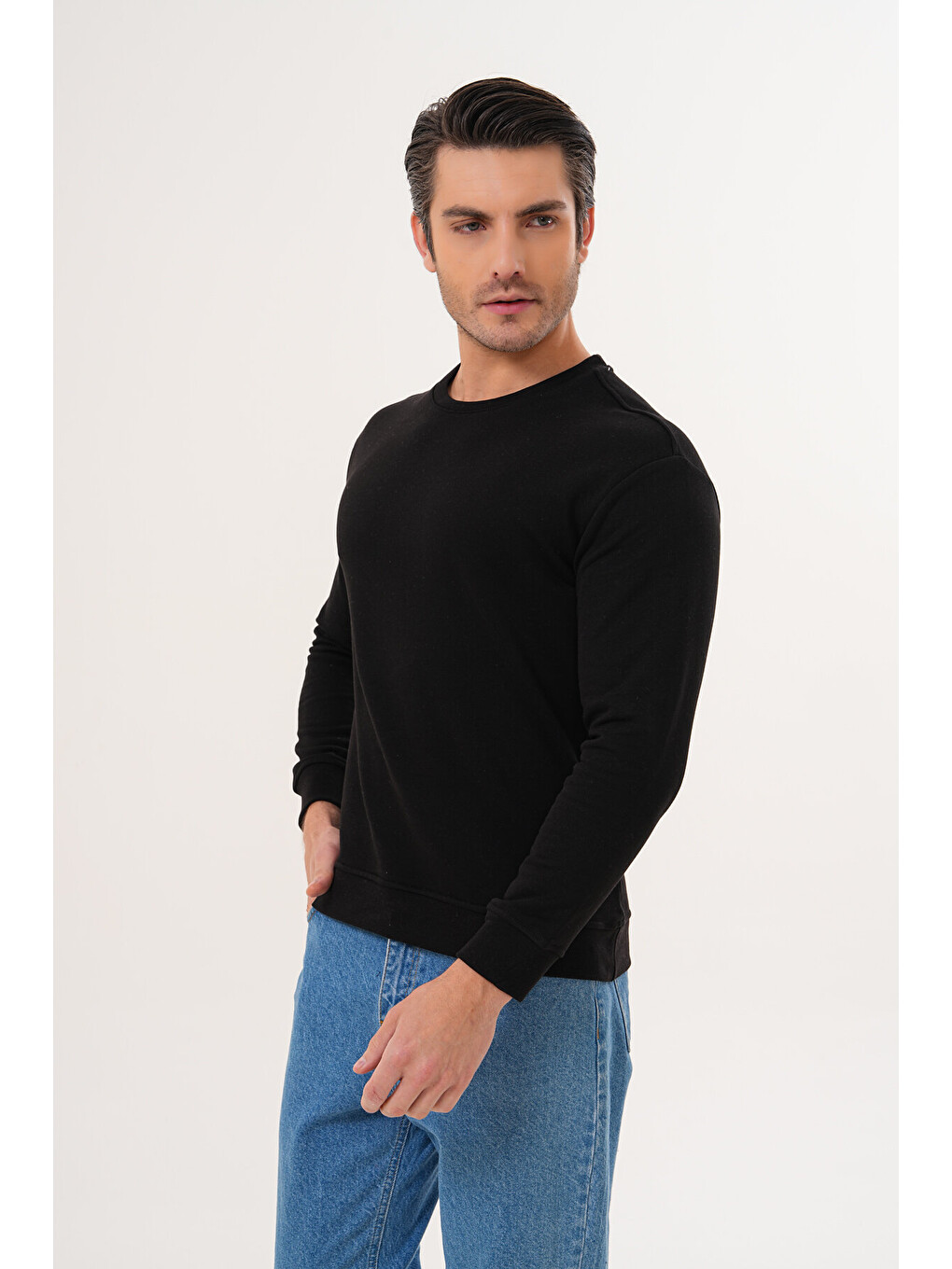 Siyah Unisex Bisiklet Yaka %100 Pamuk Basic Sweatshirt-10