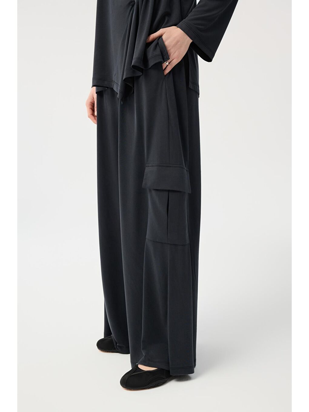 Modal Cupra Kargo Cepli Takım Siyah-5