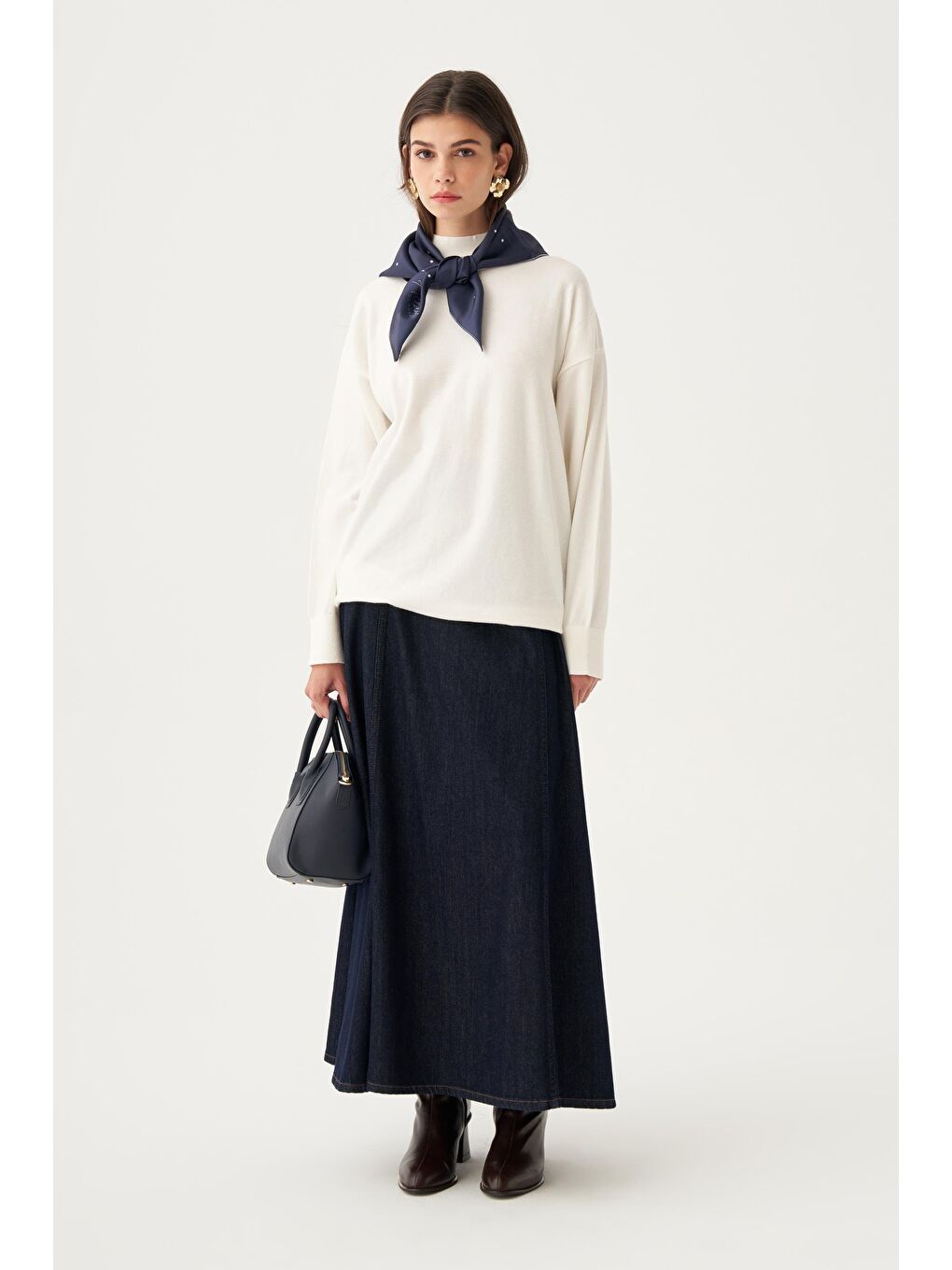 Ekru-Yarım Balıkçı Yaka Triko Kazak-1