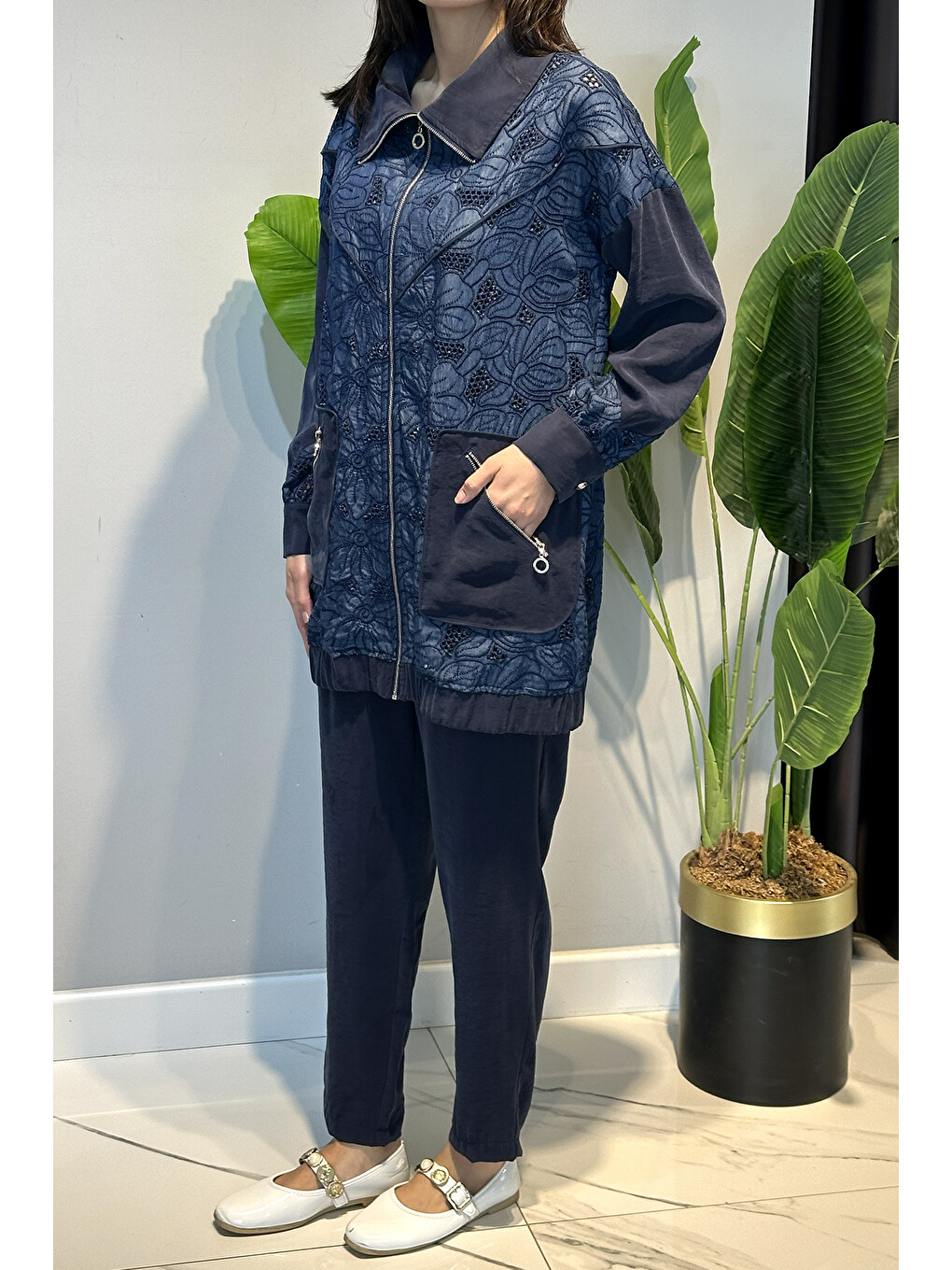 Nakış Detaylı Pantolonlu Modal Takım 14406 Lacivert-1
