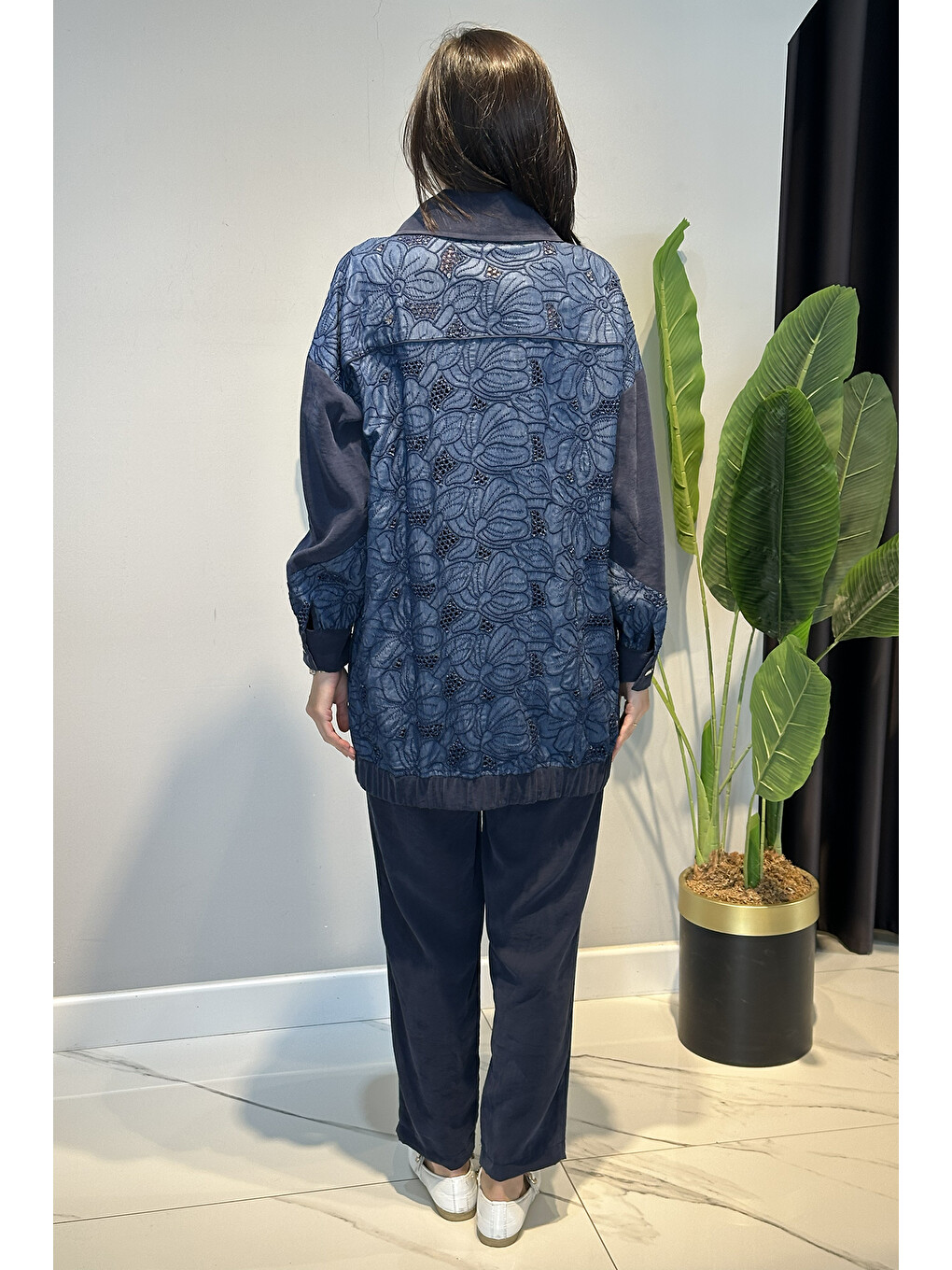 Nakış Detaylı Pantolonlu Modal Takım 14406 Lacivert-3