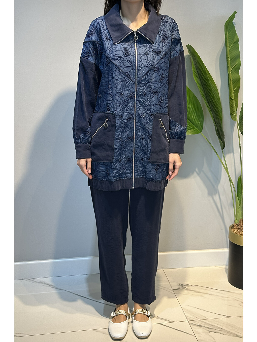 Nakış Detaylı Pantolonlu Modal Takım 14406 Lacivert-4