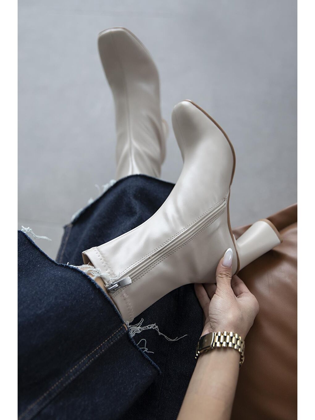 Beck  Kadın  Küt Kalıp Streç Deri Bot Bej-2