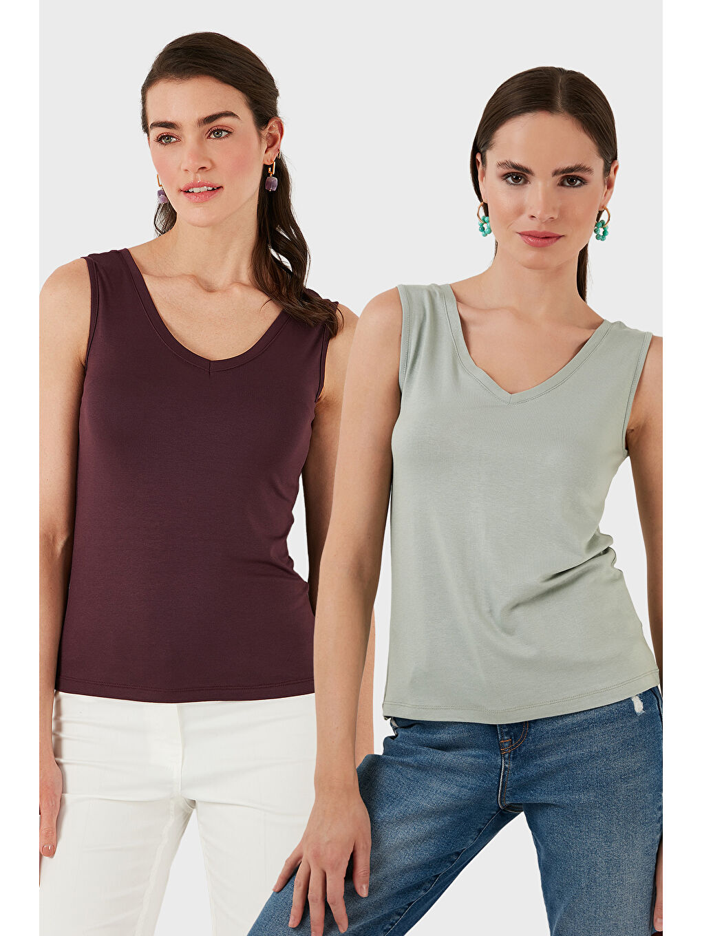 Yeşil Slim Fit V Yaka Kalın Askılı 2' li Paket Kadın Bluz 5864384S2