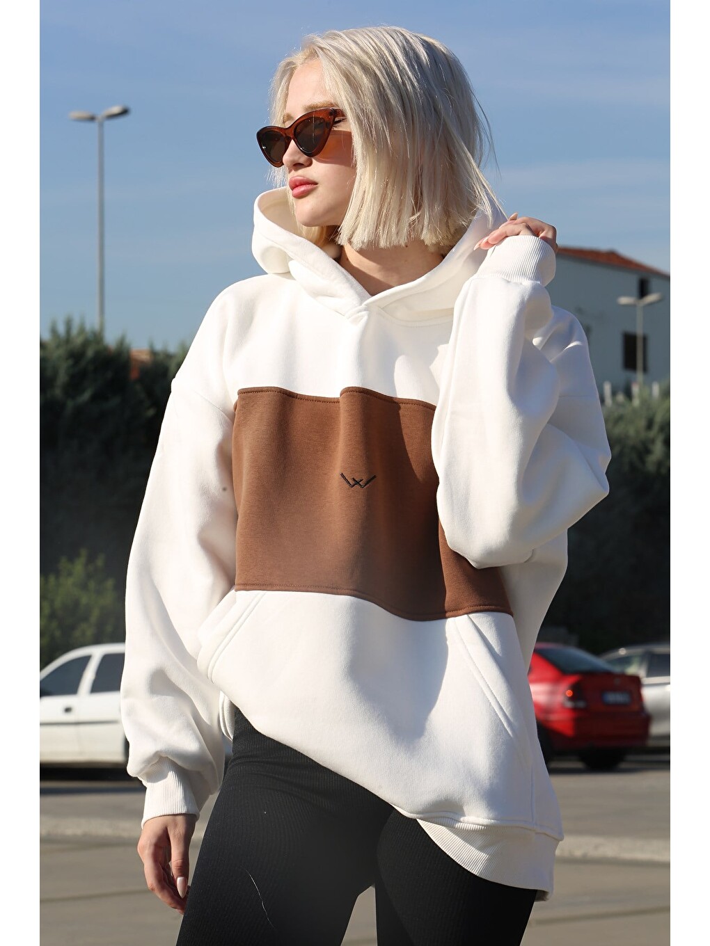 Beyaz Renk Bloklu Şardonlu Sweatshirt Mg1544-2