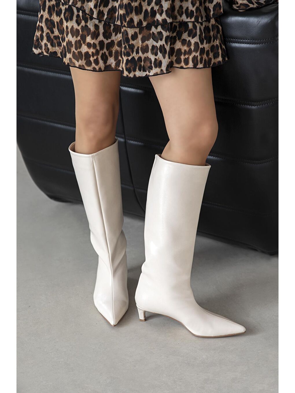 Ella Kadın Kırışık Deri Çizme Bej-2