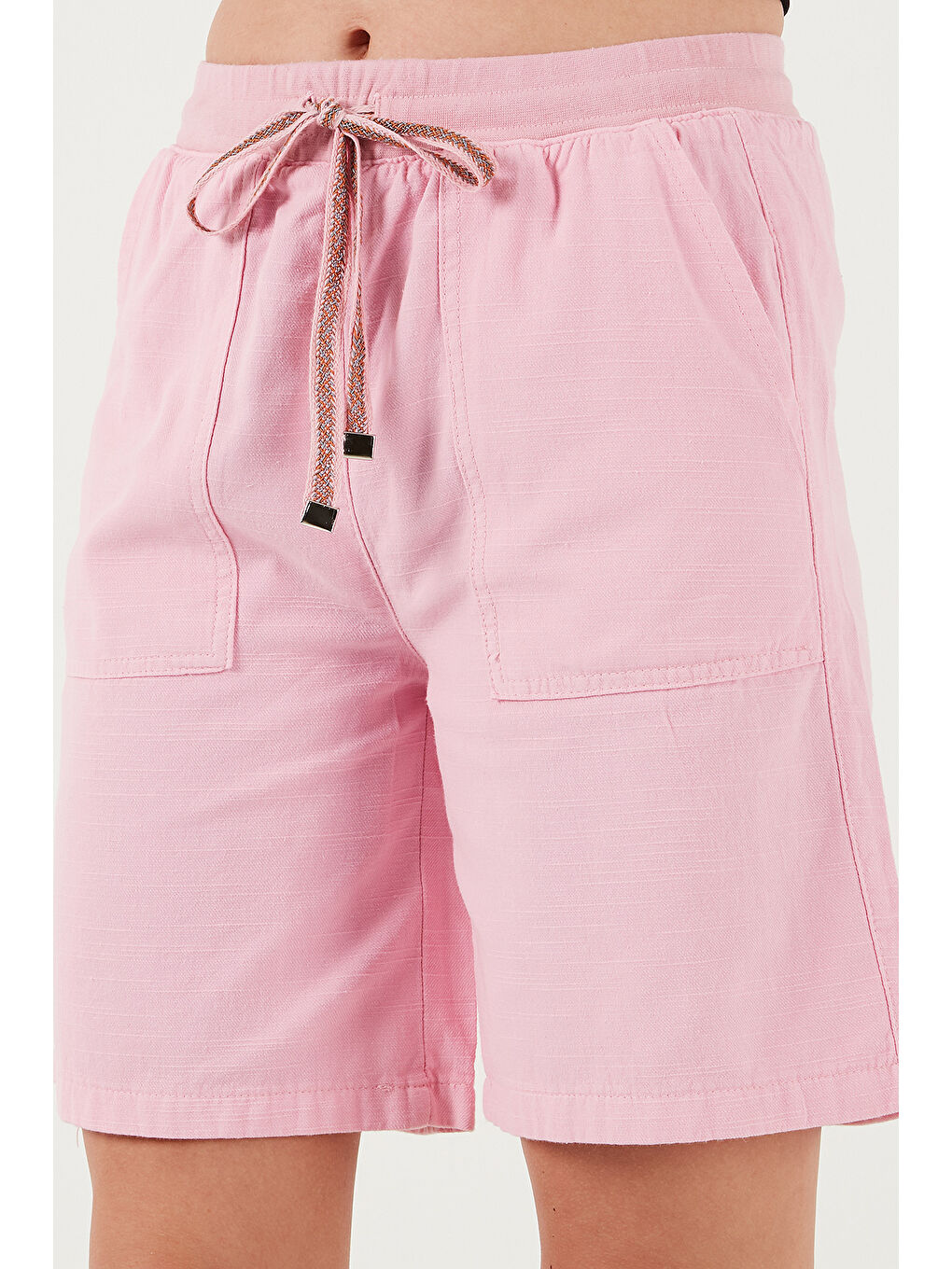 Pembe Pamuklu Relaxed Fit Yüksek Bel Cepli Kadın Mini Şort 668YP5384-4