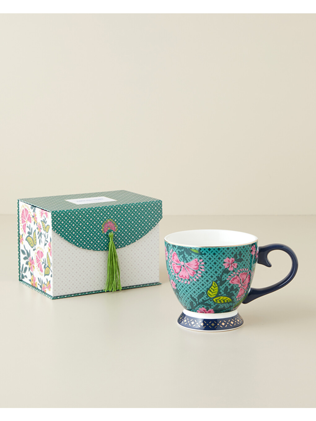 Loreva New Bone China Kupa 460 Ml Yeşil-pembe