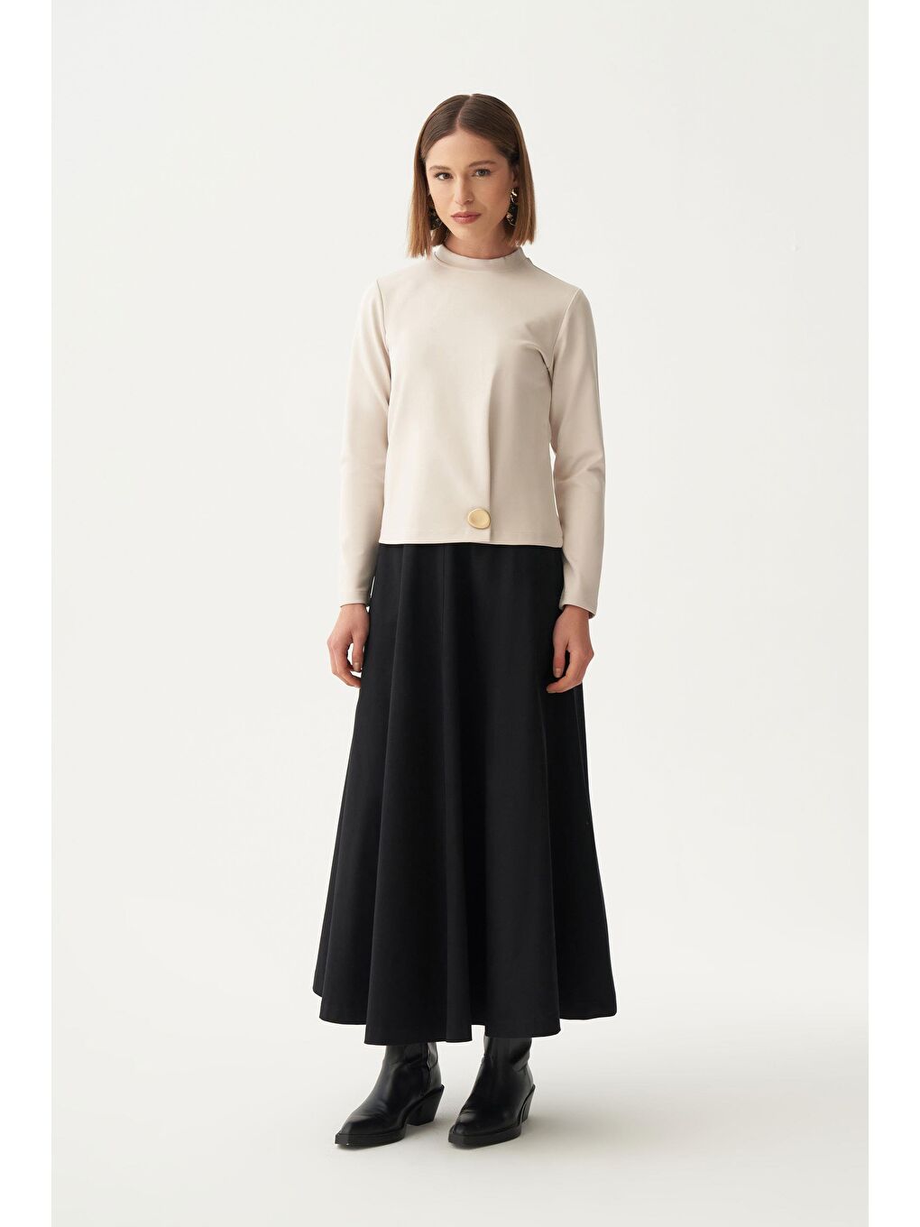 Bej-Gold Düğmeli Pileli Bluz