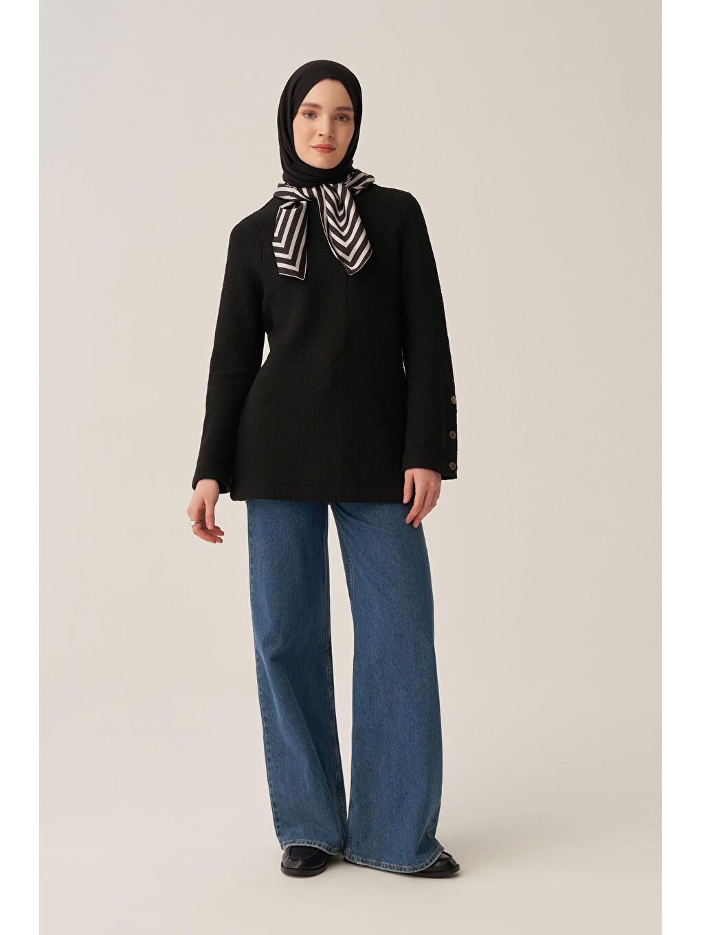 Siyah-Triko Efektli Bluz-1