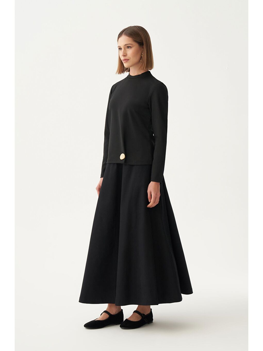 Siyah-Gold Düğmeli Pileli Bluz-1