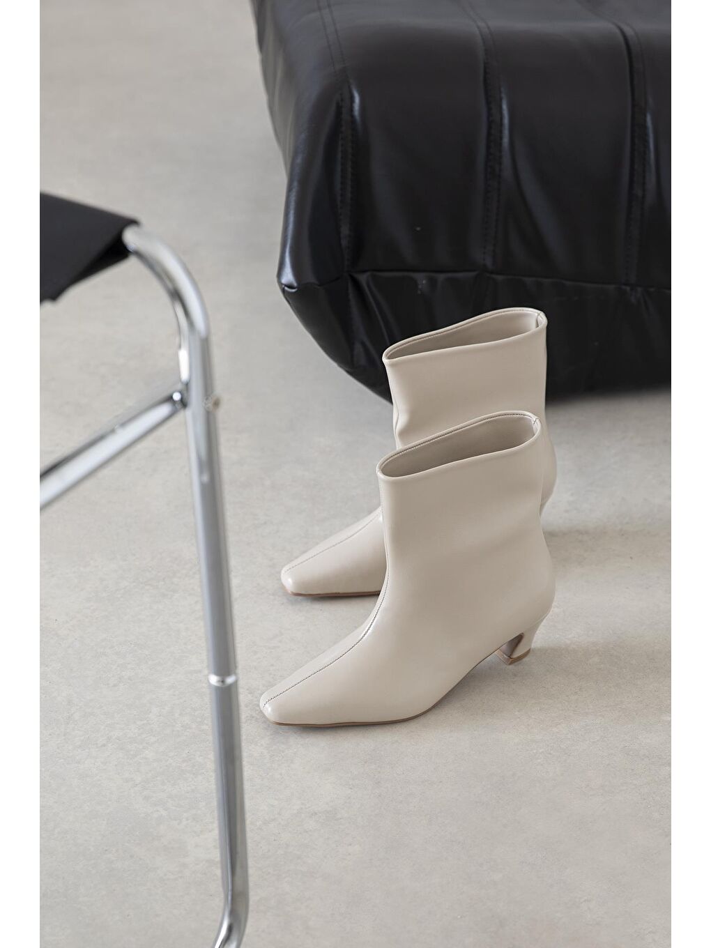 Viva Kadın Kırışık Deri Bot Bej-1