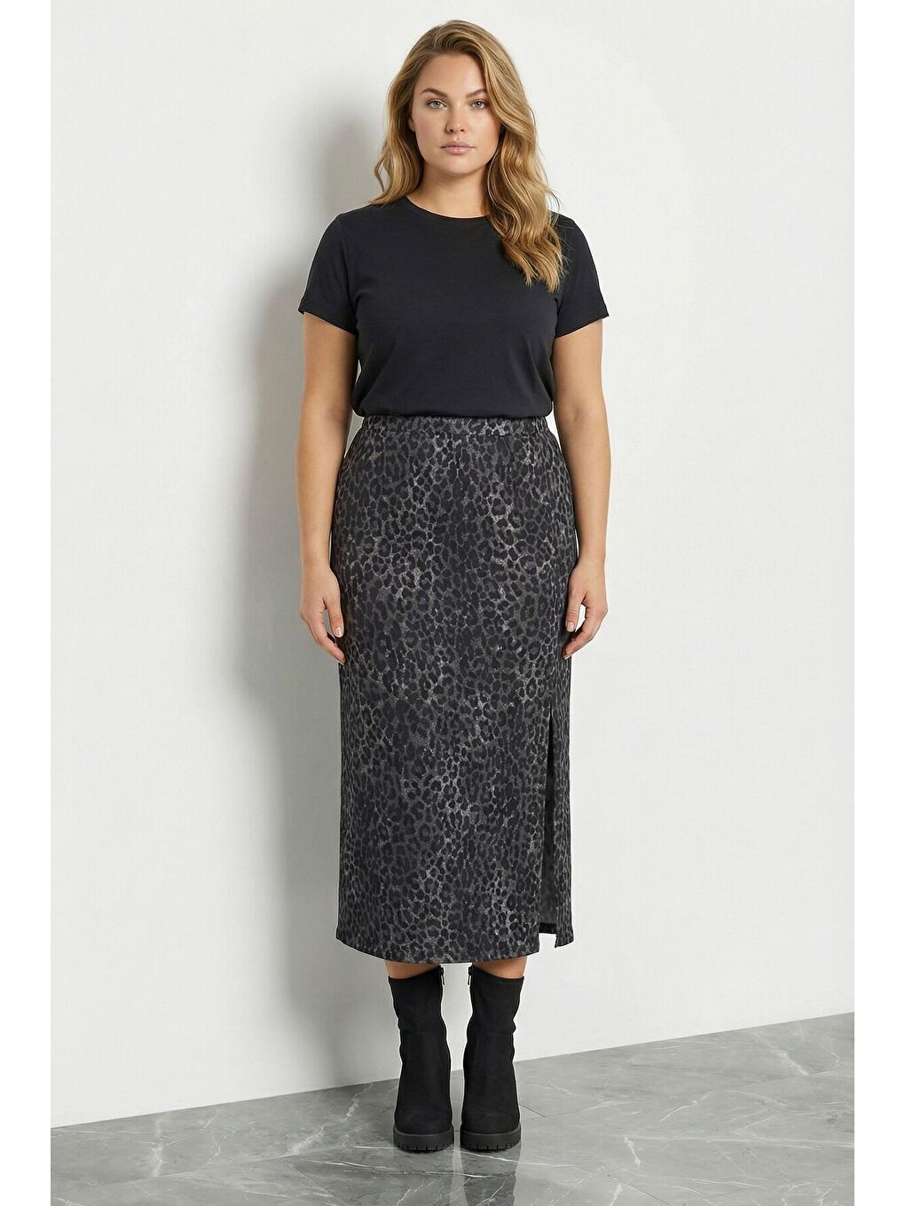 Gri Büyük Beden Leopar Desenli Yırtmaçlı Kalem Etek 160379-6