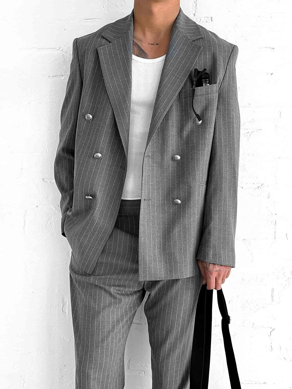 Erkek Çizgili Oversize Kruvaze Takım Elbise Gri-1