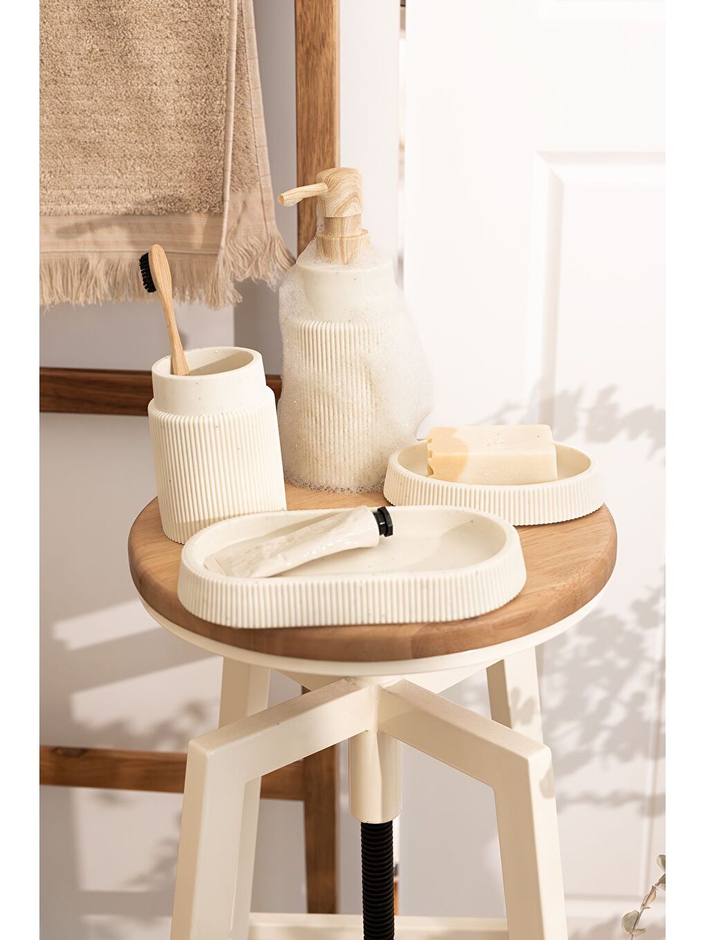 Earth 4 Parça Banyo Seti Bej-2