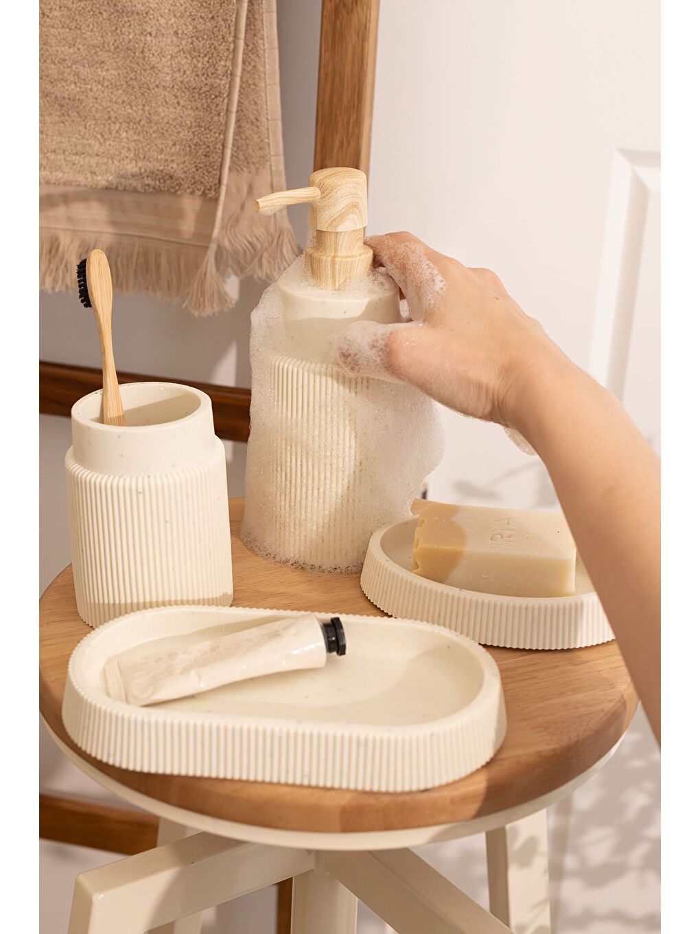 Earth 4 Parça Banyo Seti Bej-3