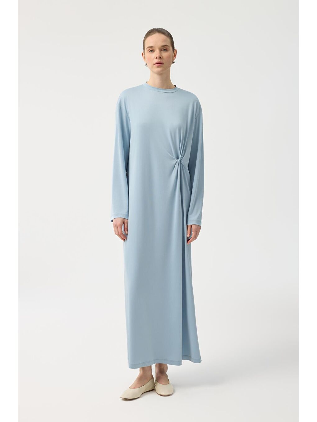 Modal Cupra Asimetrik Düğüm Detaylı Elbise Açık Mavi-1