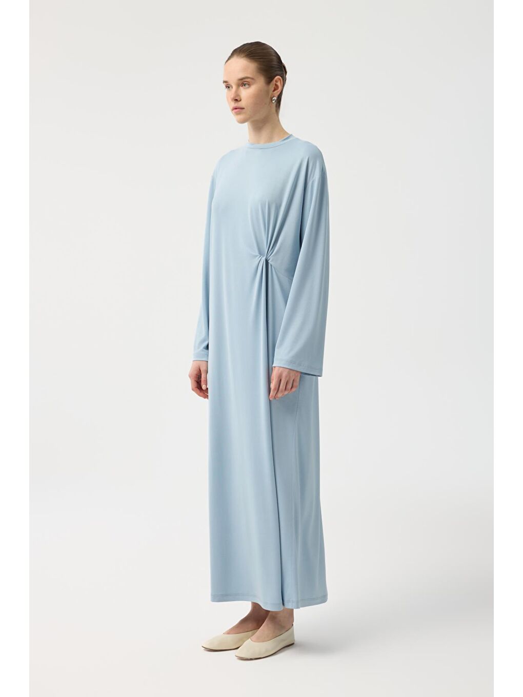 Modal Cupra Asimetrik Düğüm Detaylı Elbise Açık Mavi-2