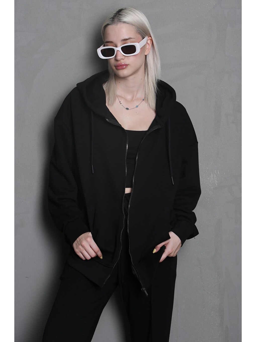 Siyah Kapüşonlu Basic Sweatshirt Mg1900