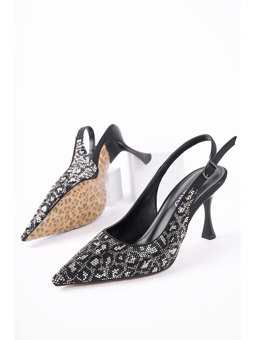 Siyah MİDNİGHT Kadın Sivri Burun Leopar Detaylı Arkası Açık Günlük Klasik Topuklu Abiye Ayakkabı-2