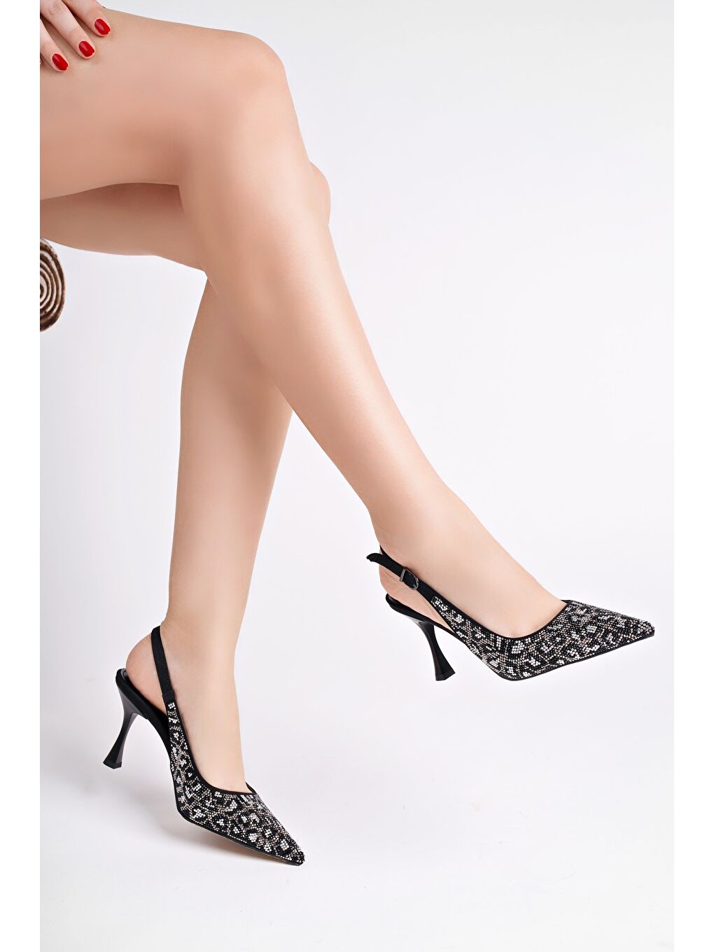 Siyah MİDNİGHT Kadın Sivri Burun Leopar Detaylı Arkası Açık Günlük Klasik Topuklu Abiye Ayakkabı-6