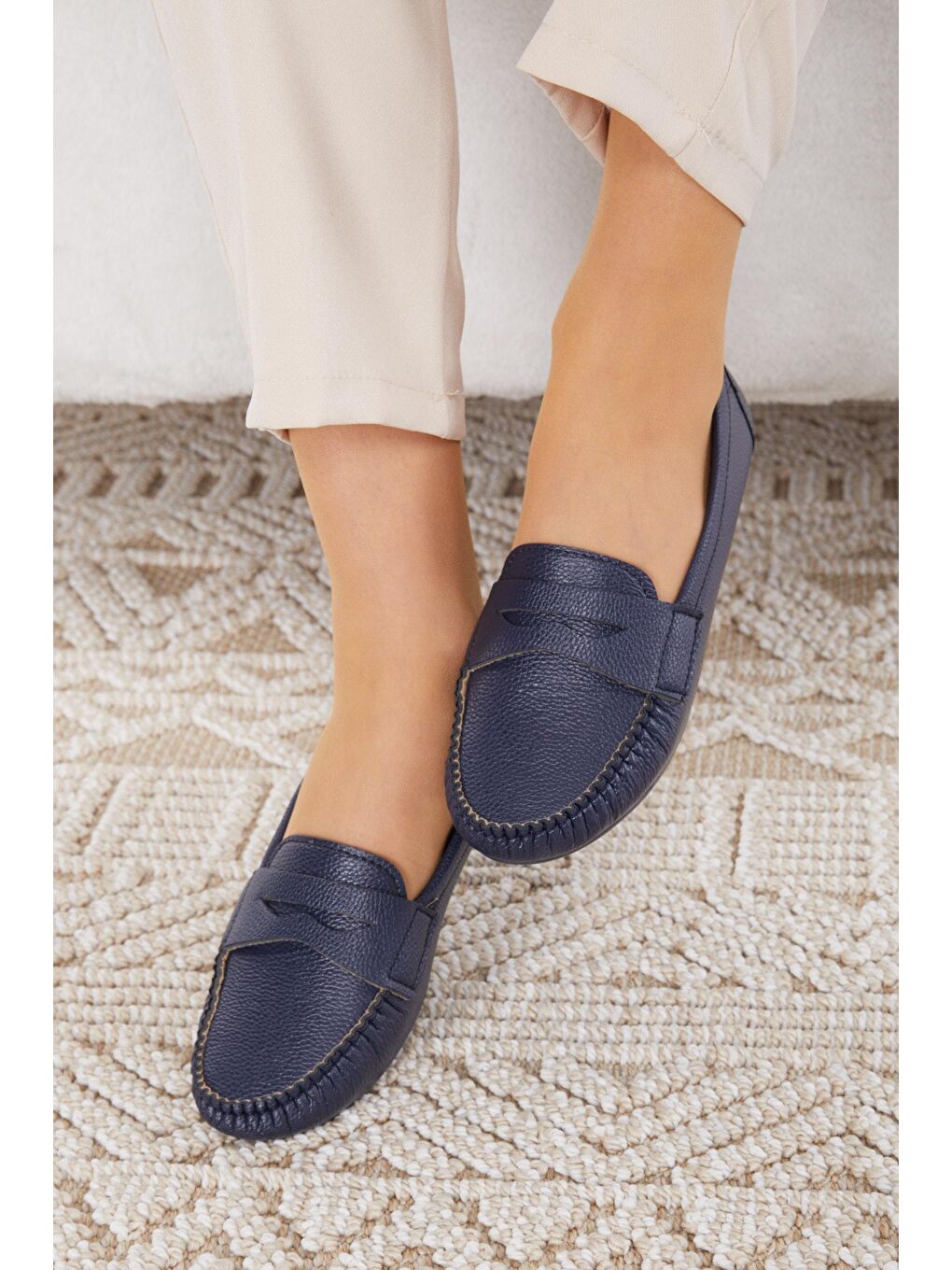 Kadın Lacivert Hafif Rahat Taban Günlük Babet - 24583-2