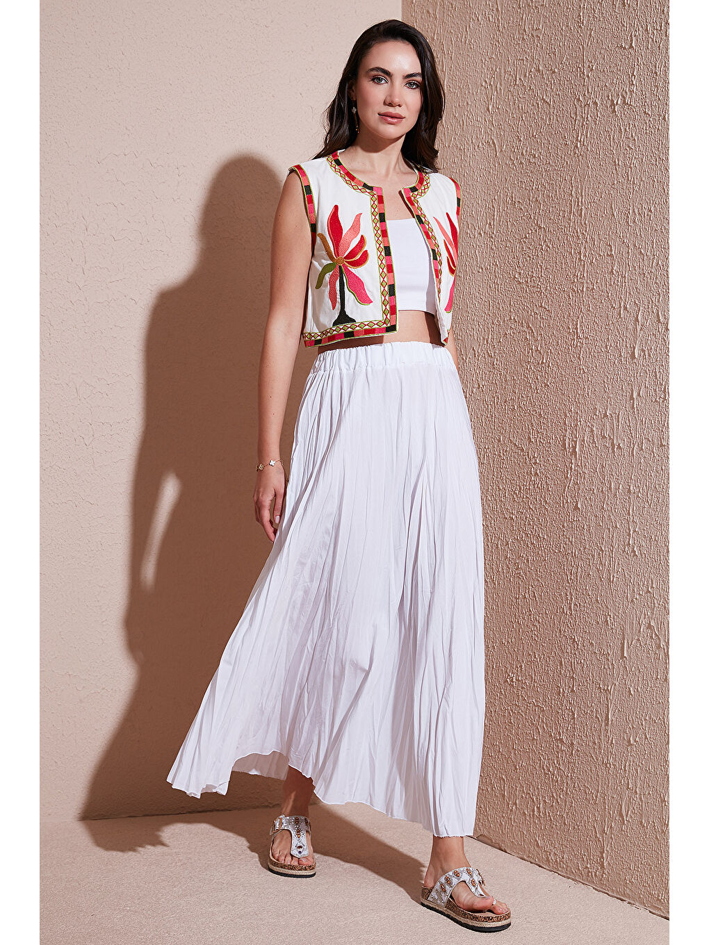 Beyaz Modest Pamuk Karışımlı Regular Fit Kırışık Görünümlü Uzun Kadın Tesettür Etek 6698042