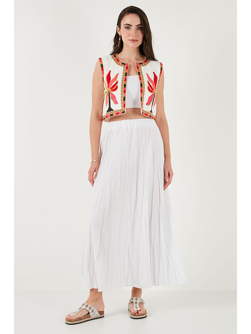 Beyaz Modest Pamuk Karışımlı Regular Fit Kırışık Görünümlü Uzun Kadın Tesettür Etek 6698042-2