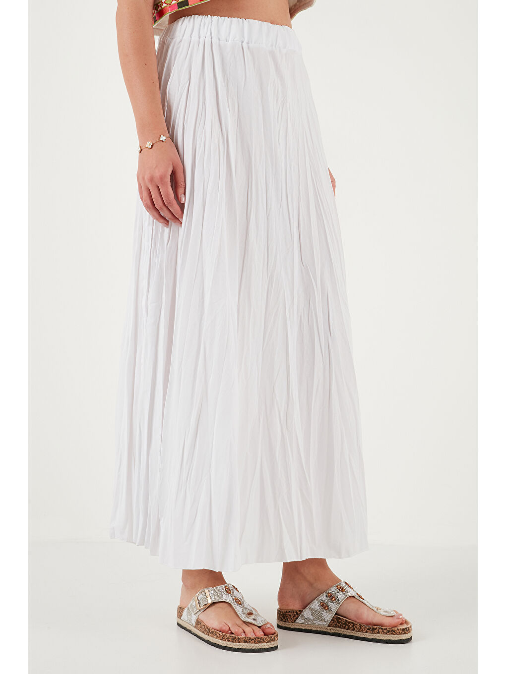 Beyaz Modest Pamuk Karışımlı Regular Fit Kırışık Görünümlü Uzun Kadın Tesettür Etek 6698042-5