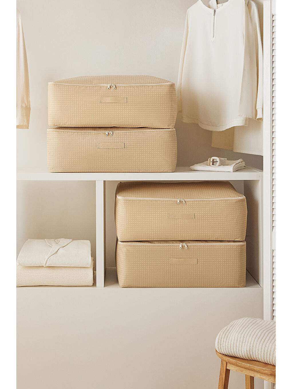 4'lü Büyük Boy Bej Pötikare Baza Altı Hurç Set 62 x 46 x 22 cm-2