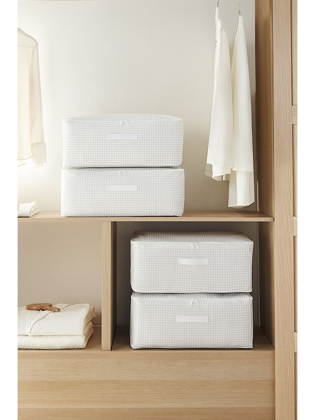 4'lü Orta Boy Gri Pötikare Hurç Set 52 x 28 x 21 cm