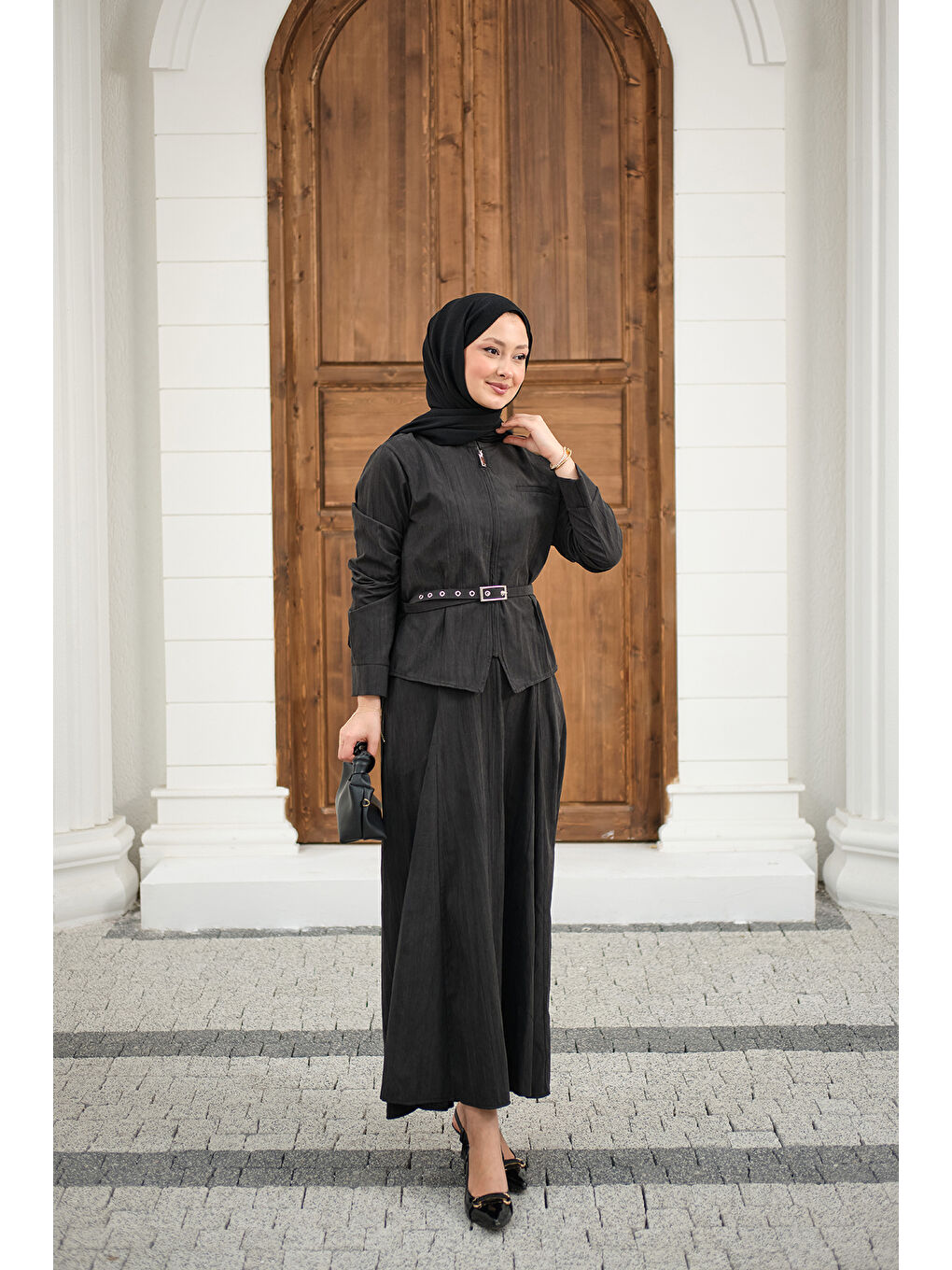 Kadın Fermuarlı Cep Detay Kemer Bağlamalı Etekli Takım Siyah-3