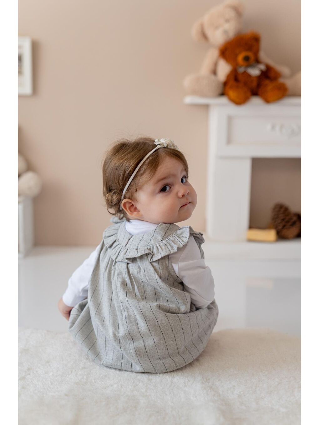 Kız Bebek Yakası Fırfırlı Elbise Ve Bluz Takım - Gri-1