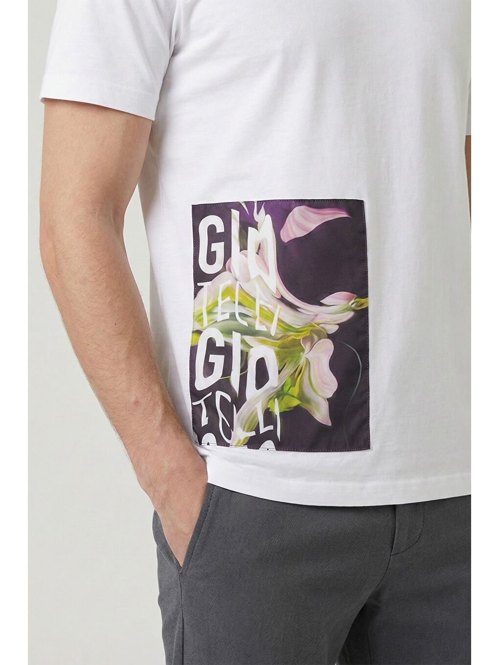 Giotelli Beyaz Oversize Fit %100 Pamuk Baskılı Bisiklet Yaka Erkek Tişört-2