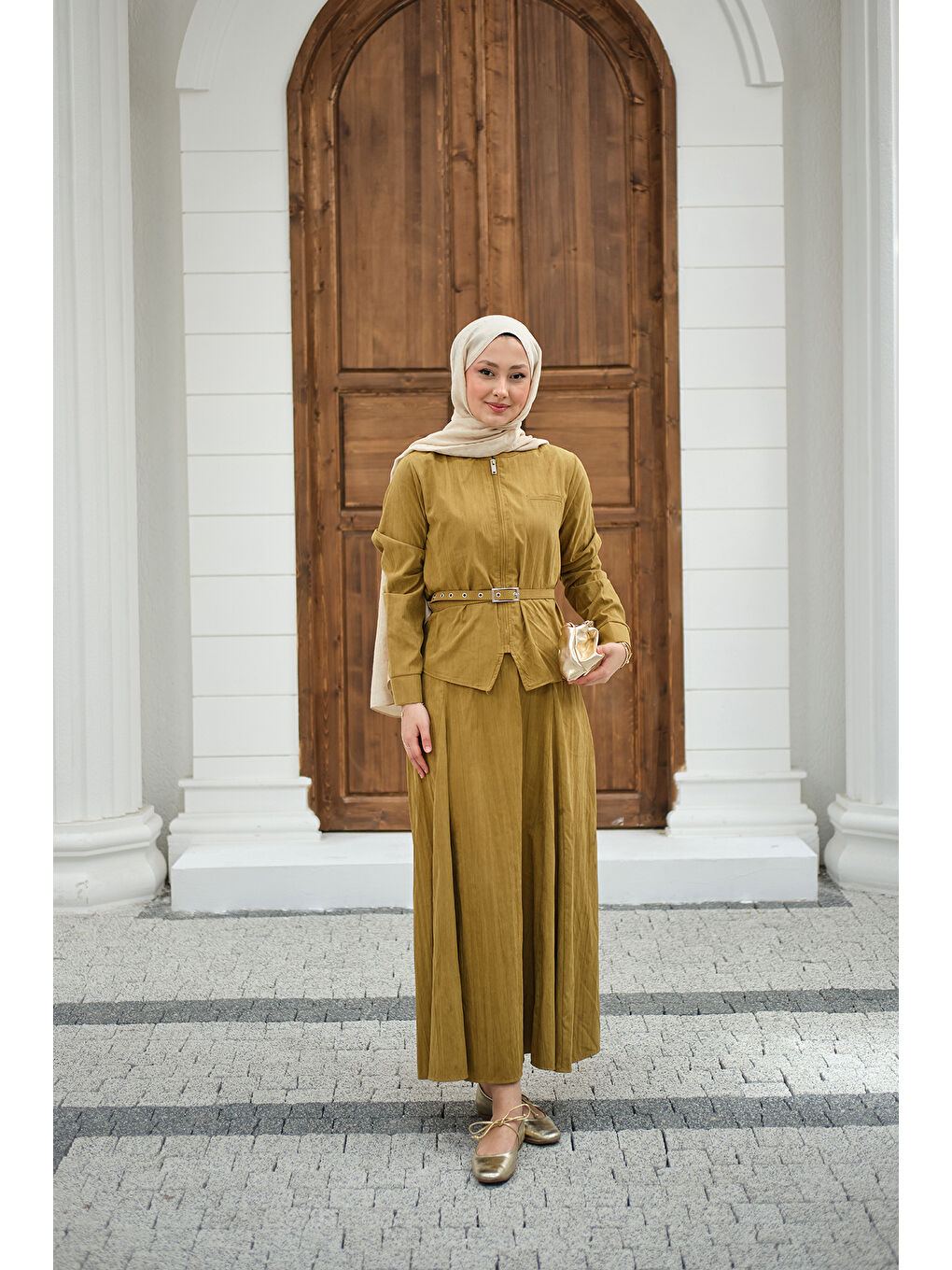 Kadın Fermuarlı Cep Detay Kemer Bağlamalı Etekli Takım Yağ Yeşil