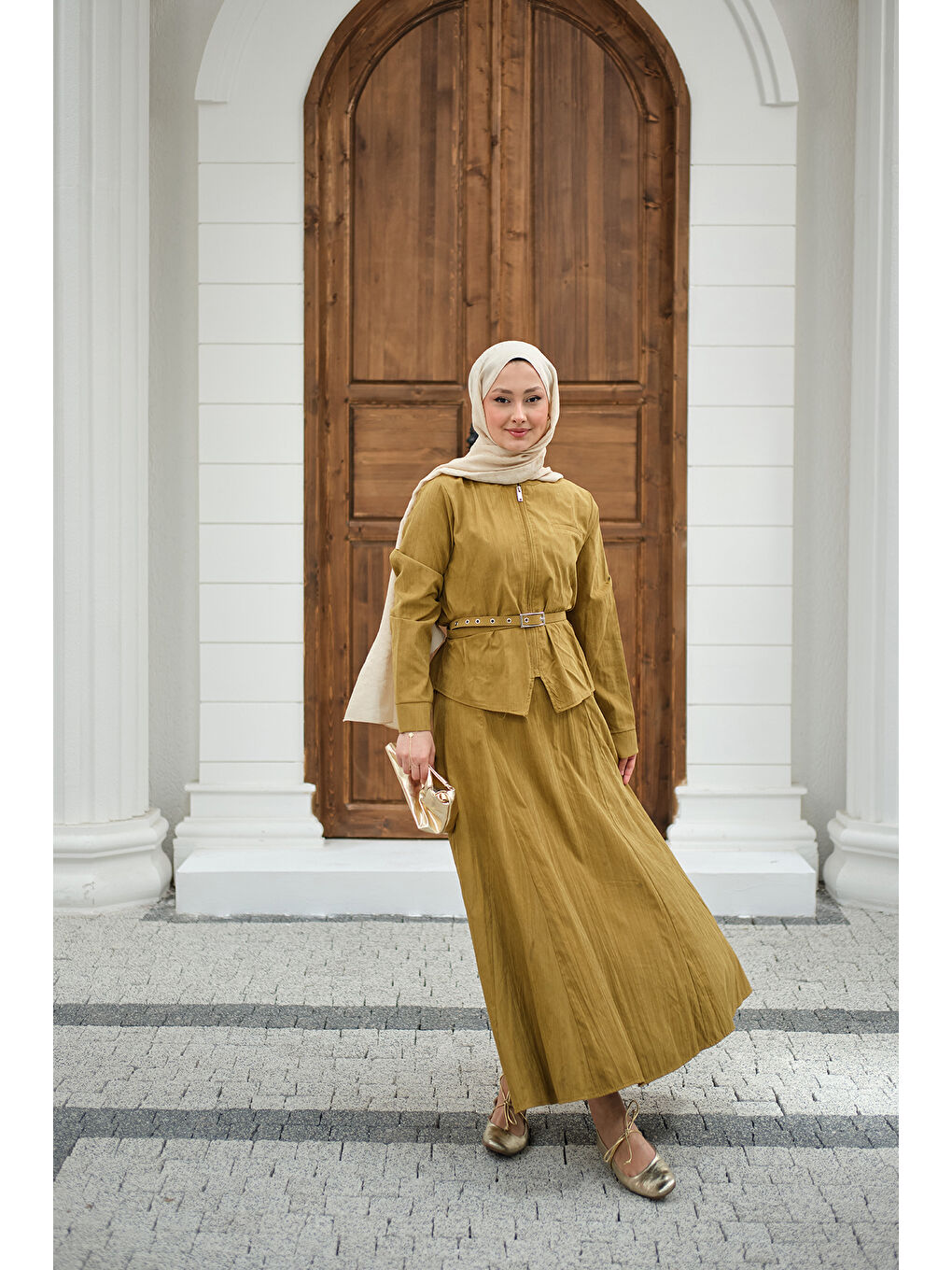Kadın Fermuarlı Cep Detay Kemer Bağlamalı Etekli Takım Yağ Yeşil-4