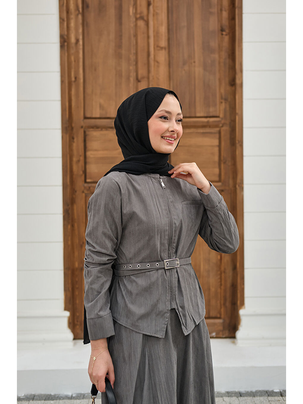 Kadın Fermuarlı Cep Detay Kemer Bağlamalı Etekli Takım Gri-2