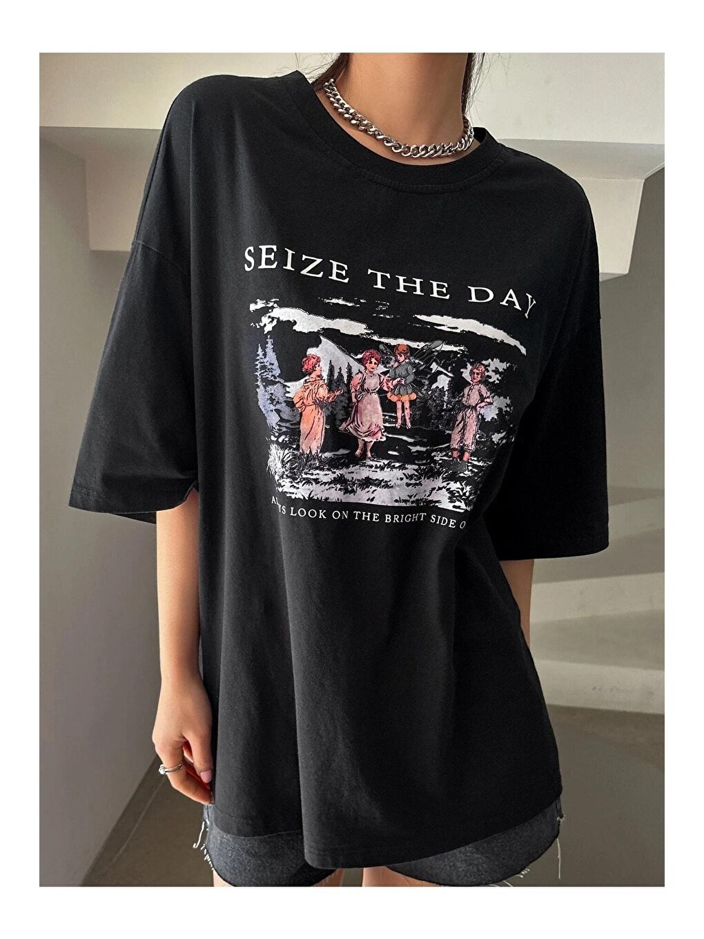 Trendseninle Siyah Kadın Siyah Seize The Day Baskılı Oversize Tişört - 1