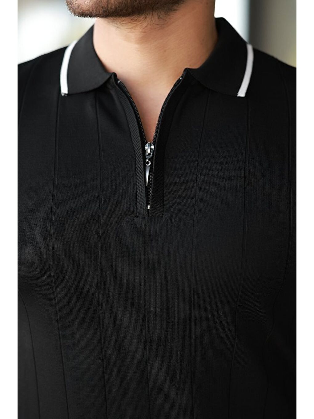 Siyah Erkek Fermuar Yakalı çizgi Dokulu Kısa Kollu Tişört-2