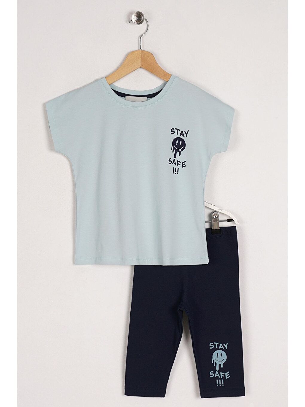Bisiklet Yaka Kısa Kol Stay Safe Baskılı Mint Lacivert Renk Kız Çocuk Taytlı Takım