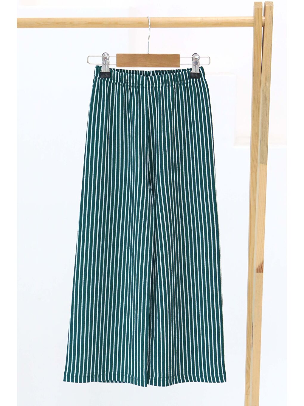 Yeşil Kız Çocuk Zumrut Çizgili Pantolon - 27306